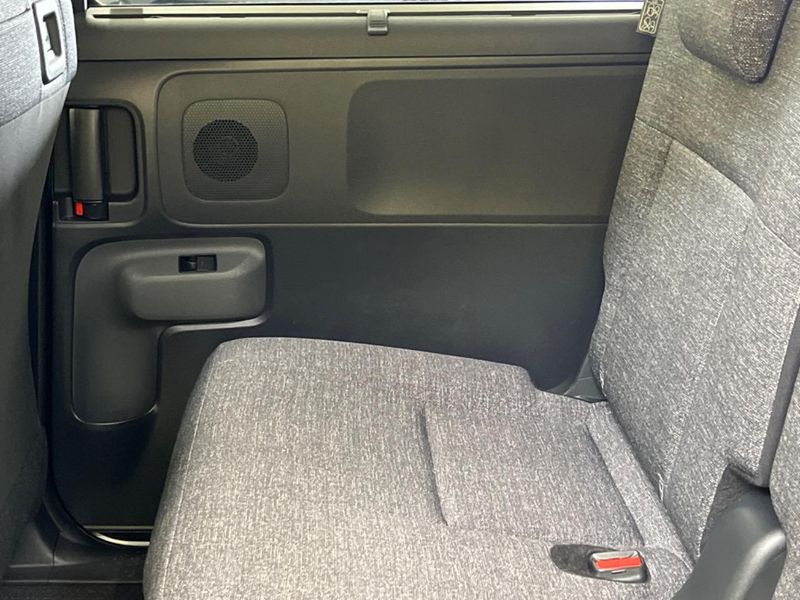 2025 Toyota Sienta 6AA-MXPL10G (UW-6a2632a1765b1)[10]