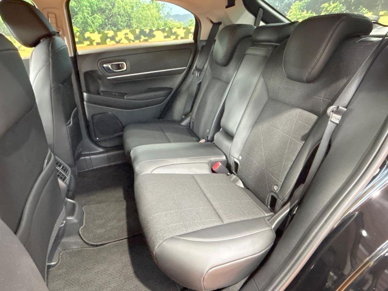 2024 Honda Vezel 6AA-RV5 (UW-6a2632d3a99ac)[29]