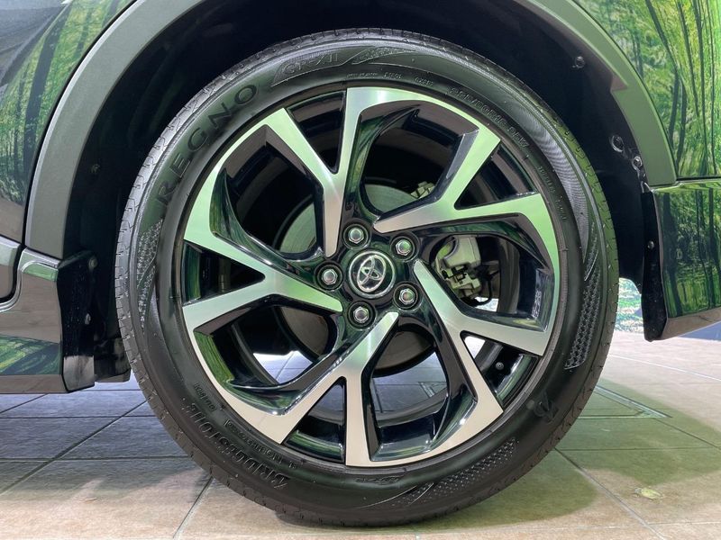 2018 Toyota C-HR DAA-ZYX10 (UW-6a263333bf221)[17]