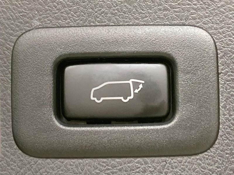 2018 Toyota Alphard DBA-AGH30W (UW-6a27838b13a57)[13]