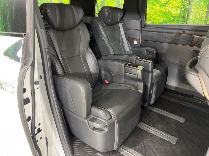 2024 Toyota Alphard 3BA-AGH40W (UW-6a2783971cdb9)[26]