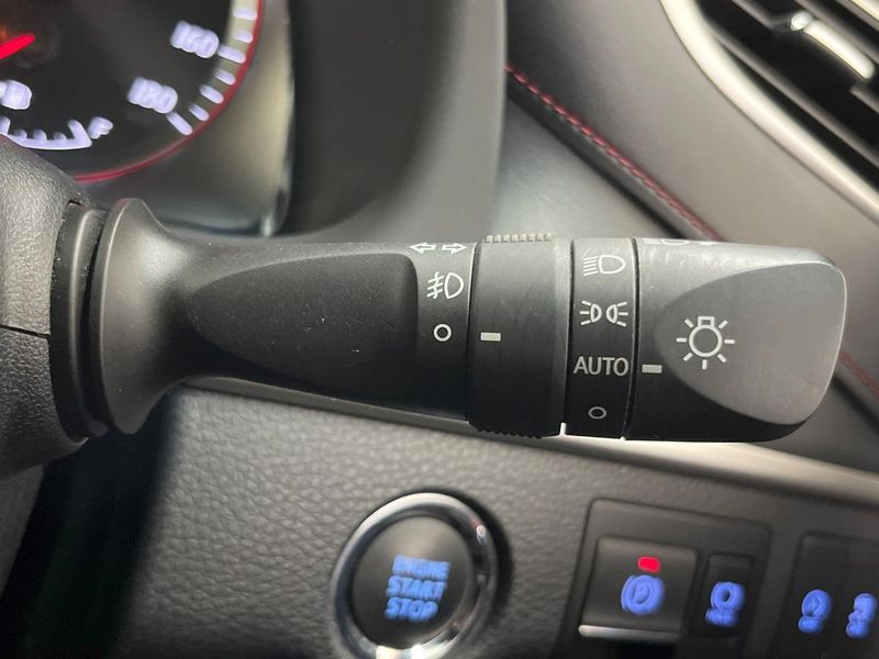 2018 Toyota Harrier DBA-ASU60W (UW-6a2783a0988a6)[17]