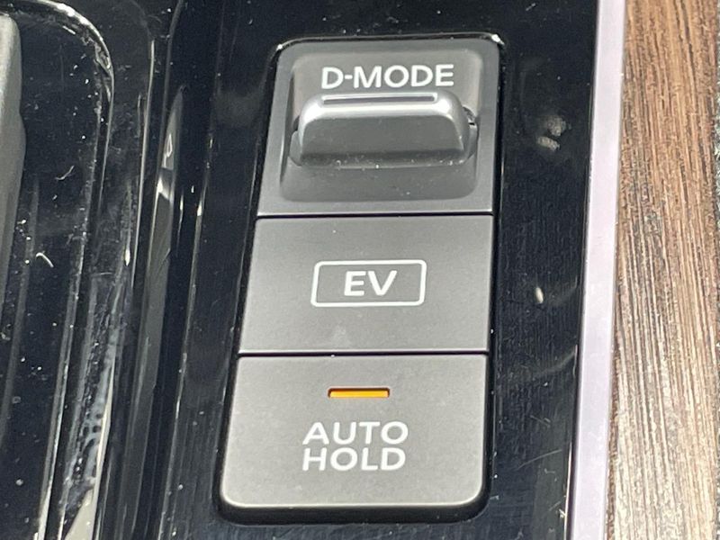 2022 Nissan Aura 6AA-FE13 (UW-6a2783f9de1e2)[13]
