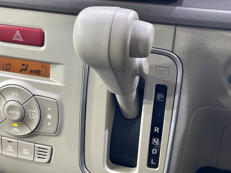 2023 Suzuki Alto Lapin LC 5BA-HE33S (UW-6a278436679dd)[18]