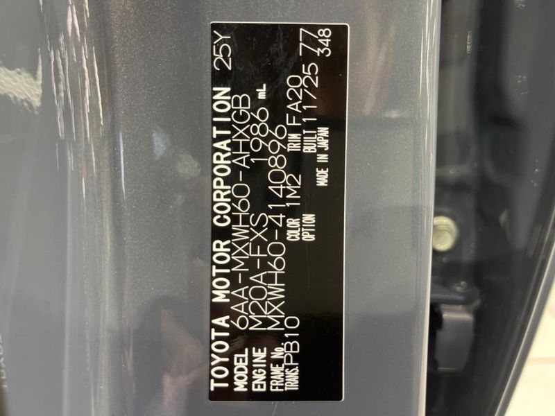 2025 Toyota Prius 6AA-MXWH60 (UW-6a2785280e1bd)[1]