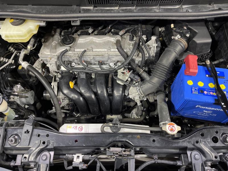 2017 Toyota Voxy DBA-ZRR85W (UW-6a2785a7b2c37)[9]