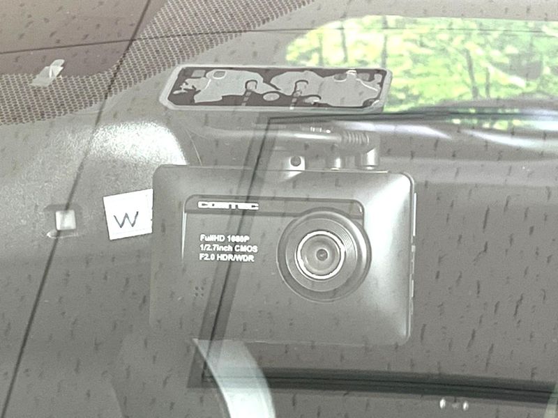 2019 Toyota C-HR DAA-ZYX10 (UW-6a2785d1e8ff0)[27]