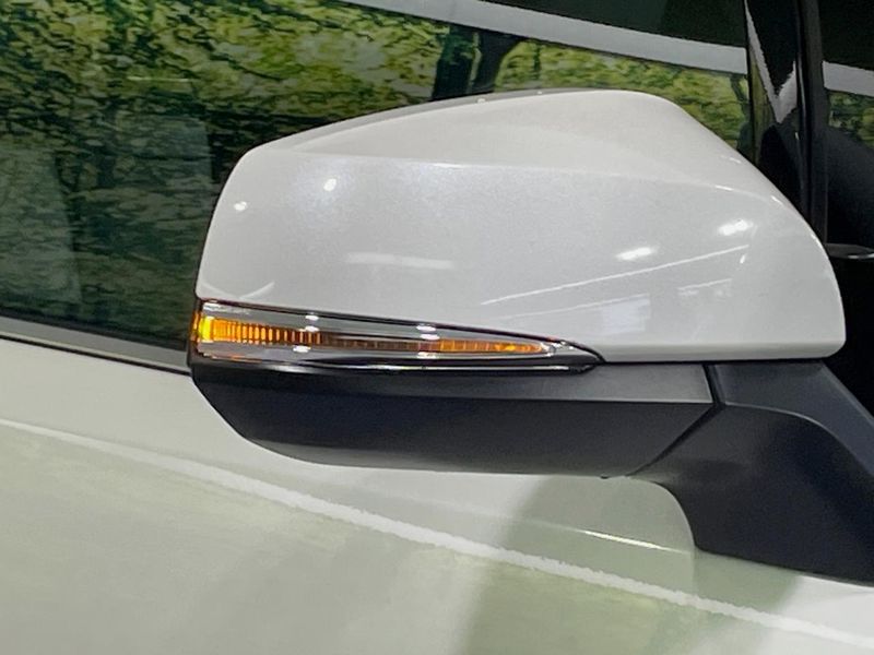 2020 Toyota Alphard 3BA-AGH30W (UW-6a28d4bb04bad)[9]