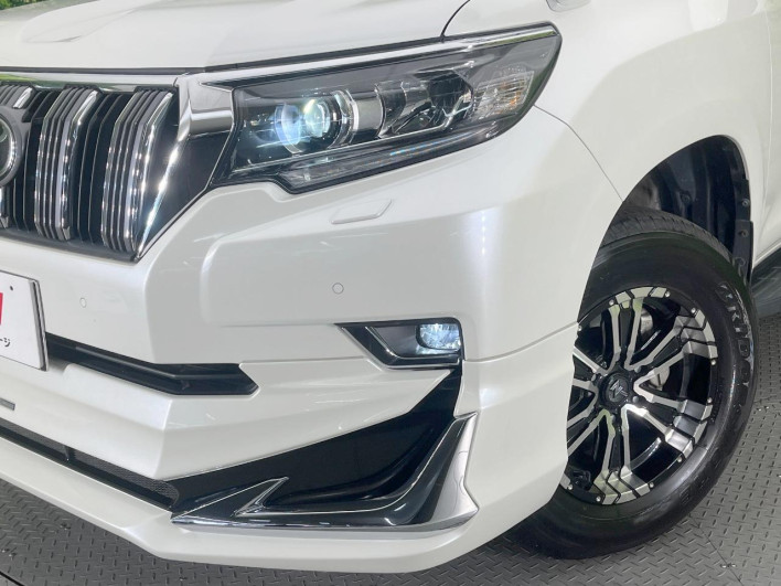 2018 Toyota Land Cruiser Prado LDA-GDJ150W (UW-6a28d52ad7a13)[9]