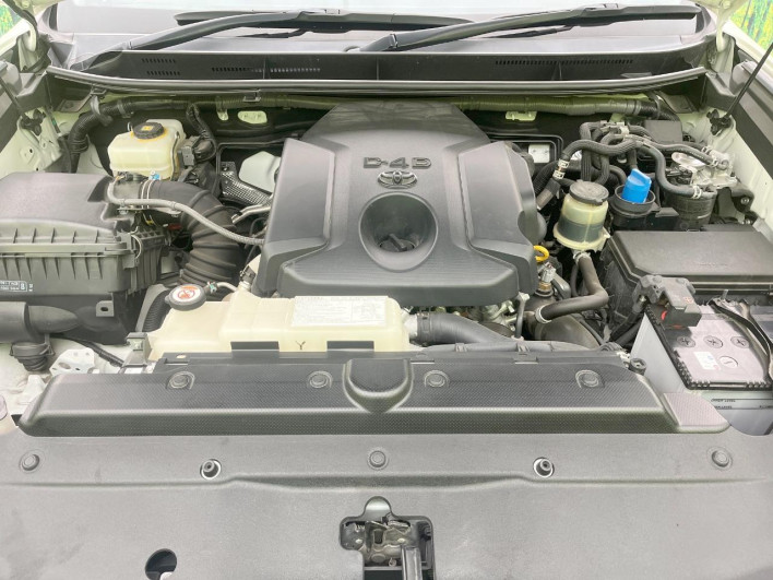 2018 Toyota Land Cruiser Prado LDA-GDJ150W (UW-6a28d52ad7a13)[4]