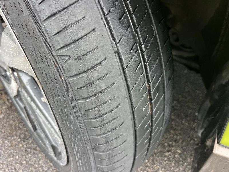 2015 Toyota Aqua DAA-NHP10 (UW-6a28d65c88386)[7]