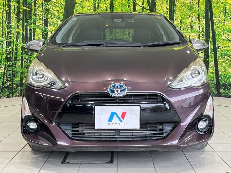 2016 Toyota Aqua DAA-NHP10 (UW-6a28d661508a5)[14]