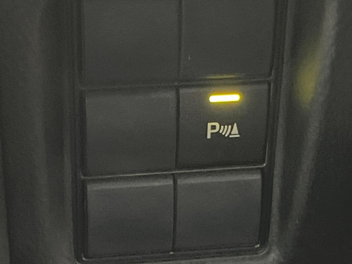 2017 Toyota Land Cruiser Prado CBA-TRJ150W (UW-6a28d69f2553b)[14]