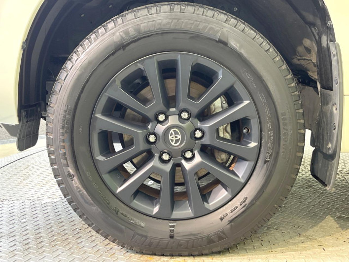 2022 Toyota Land Cruiser Prado 3BA-TRJ150W (UW-6a28d6a08bc84)[23]