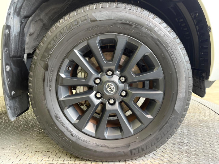 2022 Toyota Land Cruiser Prado 3BA-TRJ150W (UW-6a28d6a08bc84)[17]