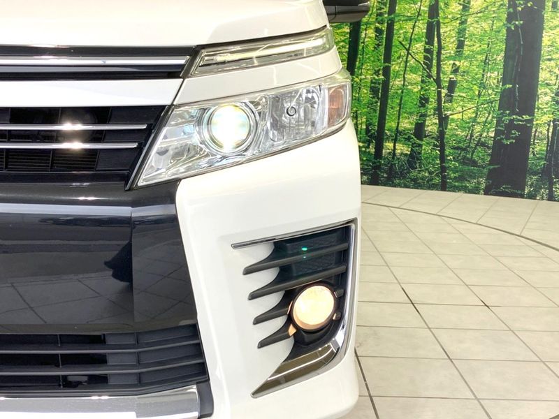 2015 Toyota Voxy DBA-ZRR80W (UW-6a28d6cbc8a5d)[10]