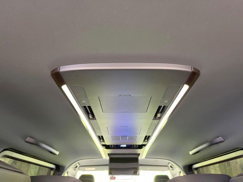 2023 Toyota Alphard 3BA-AGH40W (UW-6a2a25fbac7be)[25]