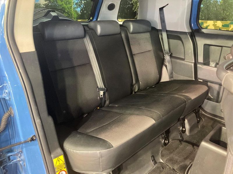 2013 Toyota FJ CRUISER CBA-GSJ15W (UW-6a2a266edf352)[26]