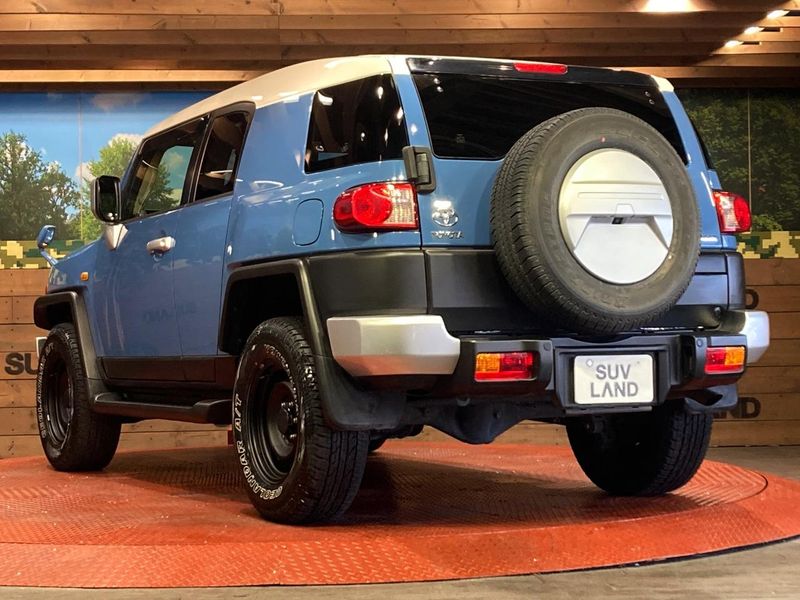 2013 Toyota FJ CRUISER CBA-GSJ15W (UW-6a2a266edf352)[17]