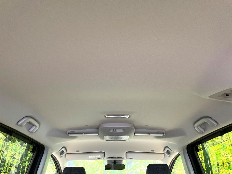 2025 Toyota Sienta 6AA-MXPL10G (UW-6a2a275779255)[27]