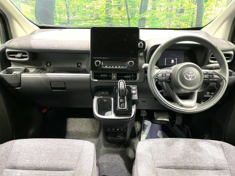 2025 Toyota Sienta 6AA-MXPL10G (UW-6a2a275779255)[4]