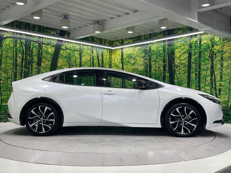 2024 Toyota Prius 6LA-MXWH61 (UW-6a2a27628c679)[17]