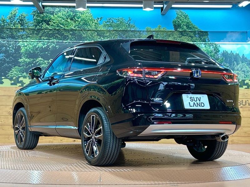2022 Honda Vezel 6AA-RV5 (UW-6a2a278de5f6a)[12]