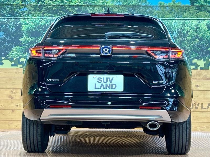 2022 Honda Vezel 6AA-RV5 (UW-6a2a278de5f6a)[13]