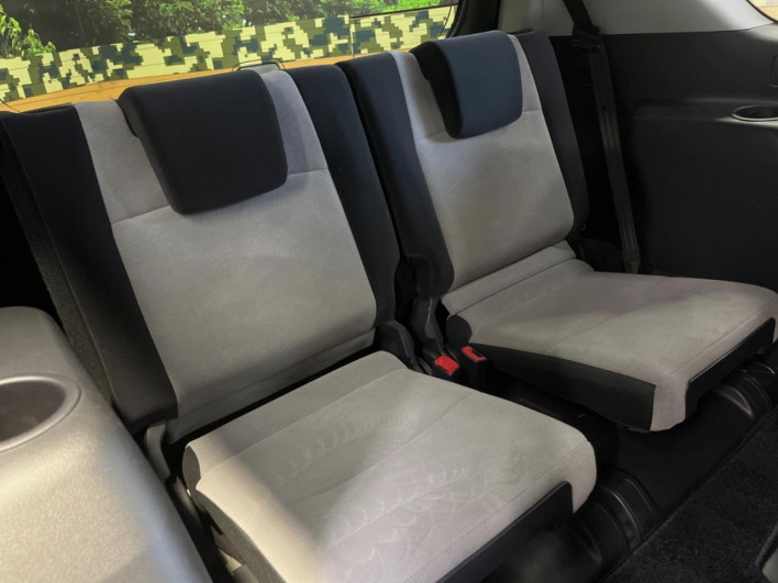 2015 Toyota Land Cruiser Prado CBA-TRJ150W (UW-6a2a27a634aea)[24]