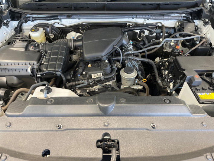 2017 Toyota Land Cruiser Prado CBA-TRJ150W (UW-6a2a27a717483)[4]