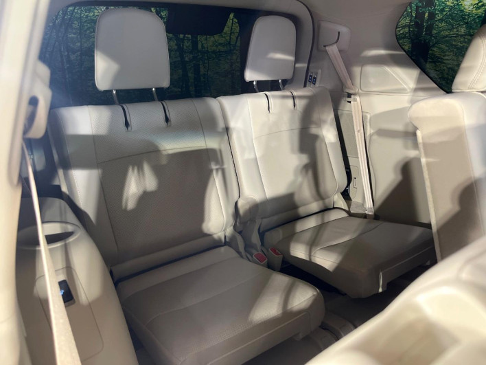 2022 Toyota Land Cruiser Prado 3BA-TRJ150W (UW-6a2a27a8874b4)[25]