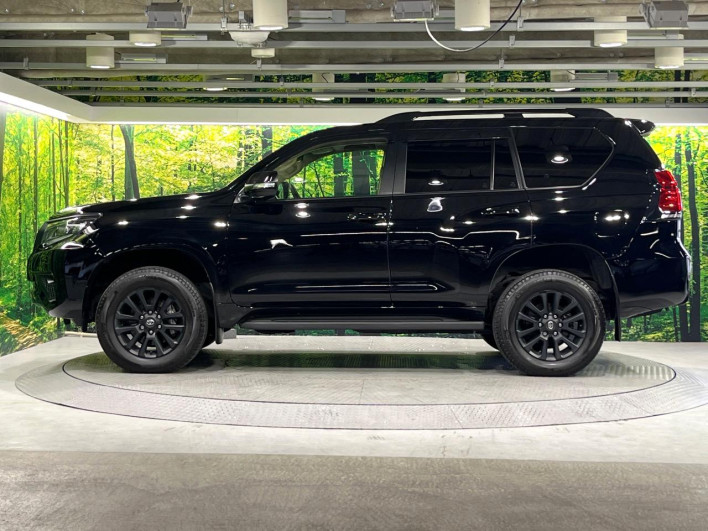 2022 Toyota Land Cruiser Prado 3BA-TRJ150W (UW-6a2a27a8874b4)[10]