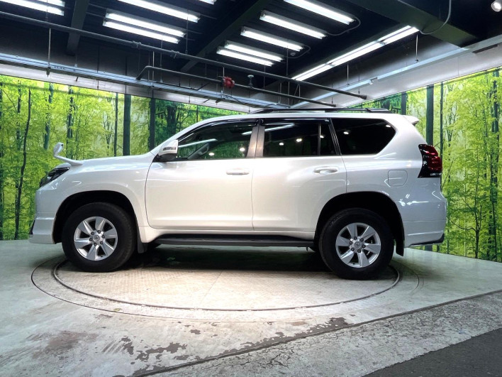 2023 Toyota Land Cruiser Prado 3BA-TRJ150W (UW-6a2a27a99c9c5)[28]