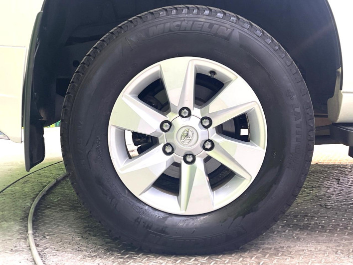 2023 Toyota Land Cruiser Prado 3BA-TRJ150W (UW-6a2a27a99c9c5)[5]