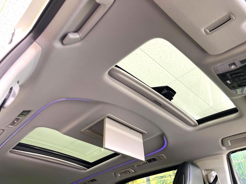 2023 Toyota Alphard 3BA-AGH30W (UW-6a2b778395390)[5]