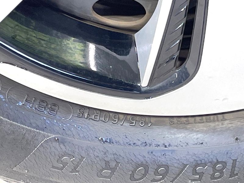 2018 Toyota Sienta DBA-NSP170G (UW-6a2b792a8a6ec)[9]
