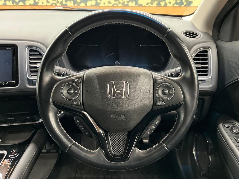 2018 Honda Vezel DAA-RU3 (UW-6a2b793ebb0f5)[17]
