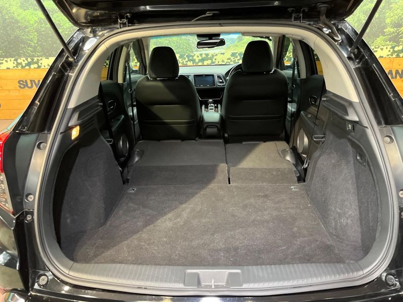 2018 Honda Vezel DAA-RU3 (UW-6a2b793ebb0f5)[14]