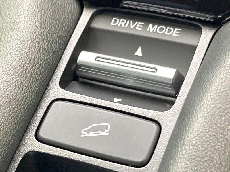 2025 Honda ZR-V 6AA-RZ4 (UW-6a2b7949b23c0)[16]