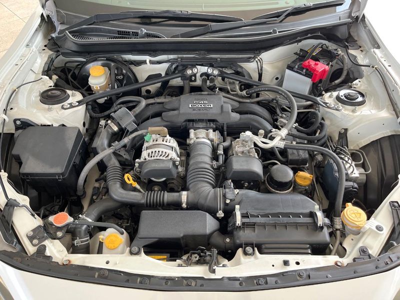 2013 Toyota 86 DBA-ZN6 (UW-6a2b799960318)[5]