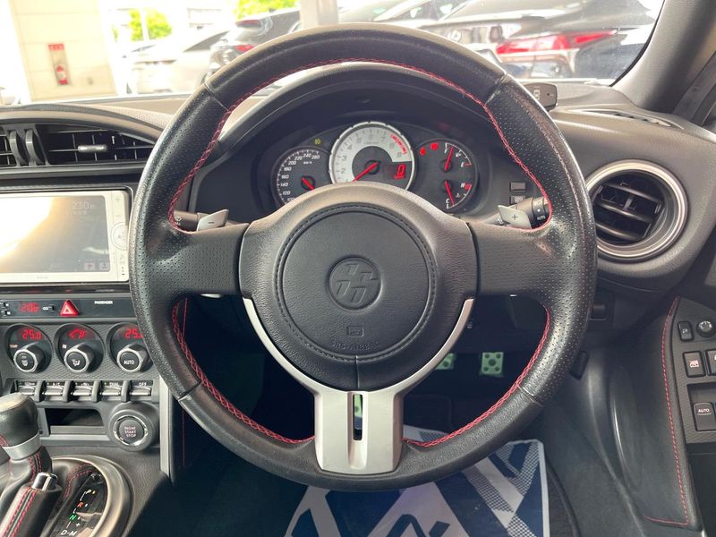 2013 Toyota 86 DBA-ZN6 (UW-6a2b799960318)[28]