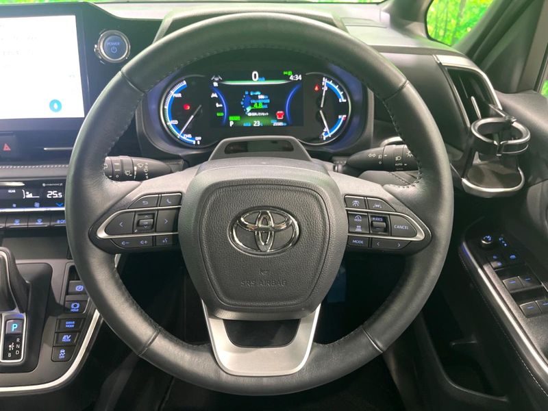 2023 Toyota Noah 6AA-ZWR90W (UW-6a2b79cf02c25)[19]