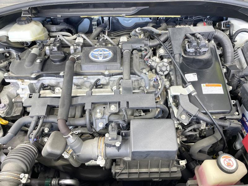 2018 Toyota C-HR DAA-ZYX10 (UW-6a2b79d783d4f)[6]