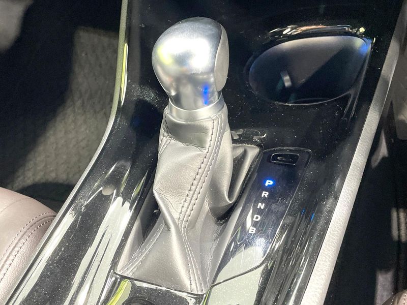 2018 Toyota C-HR DAA-ZYX10 (UW-6a2b79d783d4f)[17]
