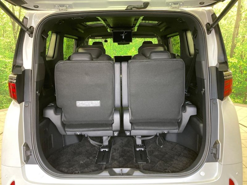 2023 Toyota Alphard Hybrid 6AA-AAHH40W (UW-6a2cc9313a3df)[19]