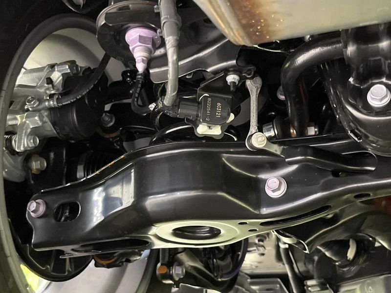 2026 Toyota RAV4 6AA-AXAN64 (UW-6a2cc958222c0)[24]