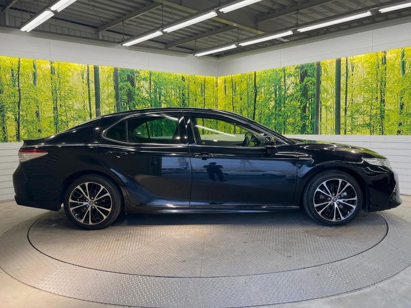 2018 Toyota Camry DAA-AXVH70 (UW-6a2cc9633f0e4)[19]