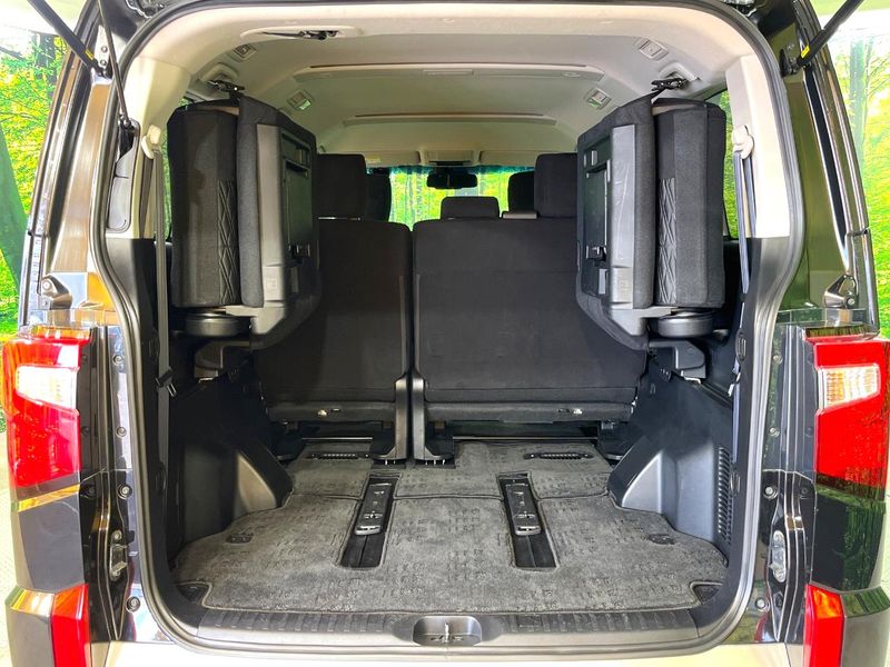 2023 Mitsubishi Delica D:5 3DA-CV1W (UW-6a2cc992843e1)[28]