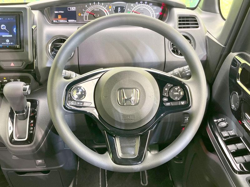 2021 Honda N-BOX CUSTOM 6BA-JF3 (UW-6a2cca143f3e9)[29]