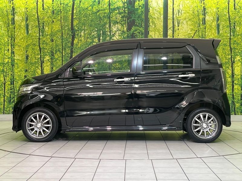 2015 Honda N-WGN Custom DBA-JH1 (UW-6a2cca29442c2)[11]